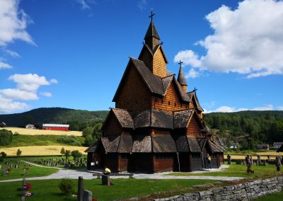 Flotte bygninger - her en norsk stavkirke.